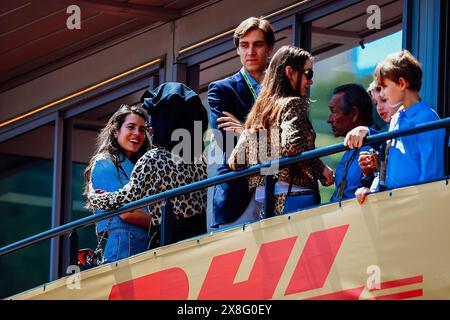 © SPORTPIXPRESS/MAXPPP, Monaco. Mai 2024. FORMEL 1 GRAND PRIX DE MONACO casiraghi (charlotte) ist vor dem freien Training auf dem Balkon 3 Credit: MAXPPP/Alamy Live News Stockfoto