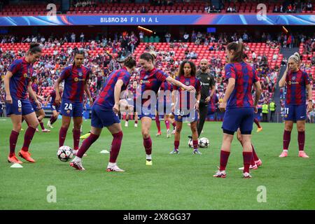 Bilbao, Spanien. Mai 2024. BILBAO, SPANIEN - 25. MAI: Spieler des FC Barcelona trainieren am 25. Mai 2024 im San Mames Stadion in Bilbao, Spanien, während des UEFA Women's Champions League Finalspiels zwischen dem FC Barcelona und Olympique Lyonnais. (Foto von Leiting Gao/Orange Pictures) Credit: Orange Pics BV/Alamy Live News Stockfoto