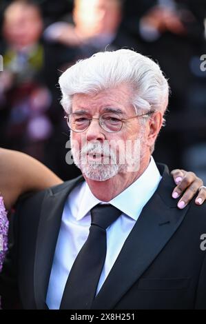 Cannes, Frankreich. Mai 2024. George Lucas nimmt am 25. Mai 2024 am Roten Teppich der Abschlusszeremonie beim 77. Jährlichen Filmfestival von Cannes im Palais des Festivals in Cannes Teil (Foto: Stefanos Kyriazis/NurPhoto) Credit: NurPhoto SRL/Alamy Live News Stockfoto