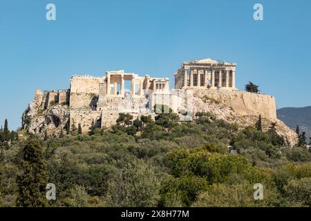 Der Parthenon und die Akropolis fotografiert von Pynx Hill, Athen, Griechenland, Europa. Stockfoto