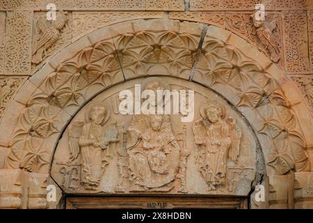 Areni, Armenien - 9. Mai 2024: Detail des Noravank-Klosters in Areni, Armenien. Stockfoto