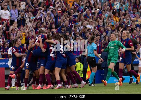 Bilbao, Spanien. Mai 2024. Bilbao, Spanien, 25. Mai 2024: Spieler von Barcelona gewinnen das UEFA Women's Champions League-Finale zwischen dem FC Barcelona und Olympique Lyonnais im Estadio de San Mames in Bilbao, Spanien. (Pauline FIGUET/SPP) Credit: SPP Sport Press Photo. /Alamy Live News Stockfoto