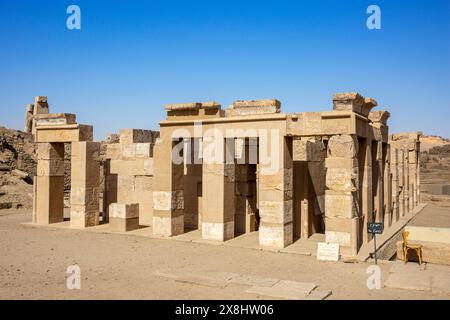 Der antike ägyptische Tempel von Khnum auf der Elephantine Island in Assuan, Ägypten Stockfoto