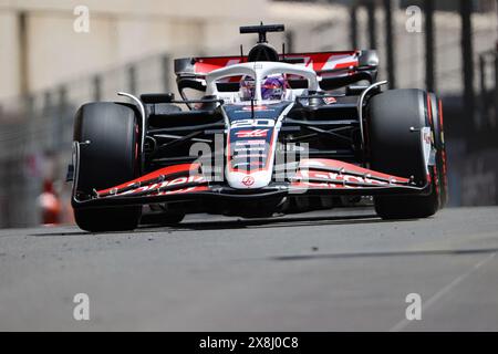 Monaco, Monaco. Mai 2024. Rennstrecke von Monaco #20 Kevin Magnussen (dnk) Moneygram Haas F1 Team (usa) Haas VF-24 Ferrari, während des Formel-1-Grand Prix von Monaco 2024, 8. Runde der Formel-1-Weltmeisterschaft 2024 vom 20. Bis 23. Mai 2024 auf dem Monaco Circuit. (Philippe Nanchino/SPP) Credit: SPP Sport Press Photo. /Alamy Live News Stockfoto