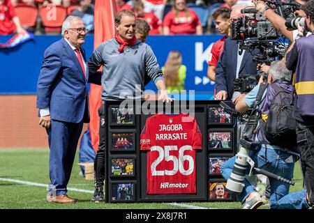 Pamplona, Spanien. Mai 2024. Jagoba Arrasate Trainer von CA Osasuna wurde während des spanischen Fußballspiels der Liga EA im Sadar-Stadion zwischen CA Osasuna und Villarreal CF gesehen. Endpunktzahl; CA Osasuna 1:1 Villarreal CF. (Foto: Fernando Pidal/SOPA Images/SIPA USA) Credit: SIPA USA/Alamy Live News Stockfoto