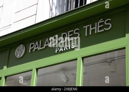 nantes , Frankreich - 05 22 2024 : palais des thes Logo und Textzeichen der Ladenmarke im Geschäft Tea Palace Street Heißgetränk-Kette Stockfoto