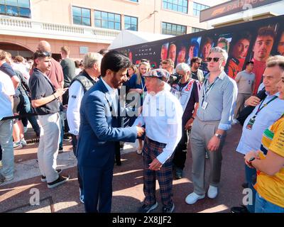 Monte Carlo, Monaco. Mai 2024. 26.05.2024, Circuit de Monaco, Monte Carlo, Formel-1-Grand-Prix Monaco 2024, im Bild FIA-Präsident Mohammed bin Sulayem mit Formel-1-Legende Sir John Young 'Jackie' Stewart Credit: dpa/Alamy Live News Stockfoto