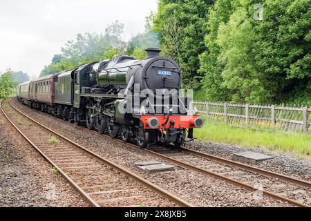 Die Black Five 44871 von Ian Riley steht am 25. Mai 2024 für die West Coast Railways 34067 Tangmere im jährlichen Northern Belle Dining Train. Stockfoto