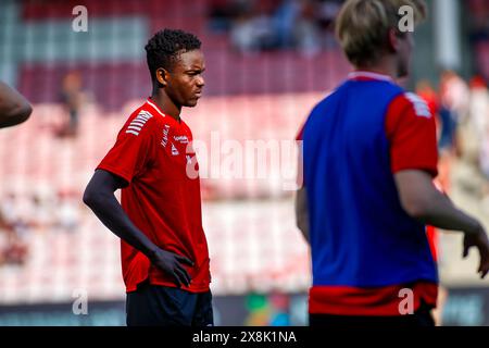 Fredrikstad, Norwegen, 25. Mai 2024. Tromsø Mamadou Thierno Barry während des Aufwärmens vor dem Eliteserien-Spiel zwischen Fredrikstad und Tromsø im Fredrikstad-Stadion. Quelle: Frode Arnesen/Alamy Live News Stockfoto