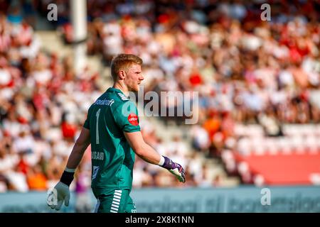 Fredrikstad, Norwegen, 25. Mai 2024. Tromsø Torhüter Jakob Haugaard im Eliteserien-Spiel zwischen Fredrikstad und Tromsø im Fredrikstad-Stadion. Quelle: Frode Arnesen/Alamy Live News Stockfoto