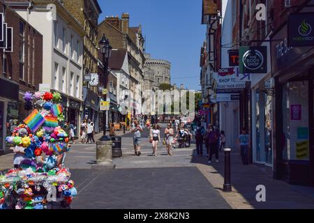 Windsor, Großbritannien. Juni 2021. Peascod Street, Stadtzentrum von Windsor. Quelle: Vuk Valcic/Alamy Stockfoto