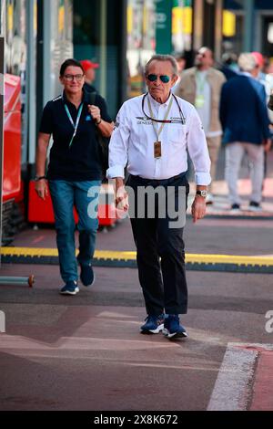 Monte Carlo, Monaco. Mai 2024. 26.05.2024, Circuit de Monaco, Monte Carlo, Formel 1 Grand Prix Monaco 2024, Bild des ehemaligen Formel-1-Fahrers Sir John Young „Jackie“ Stewart Credit: dpa/Alamy Live News Stockfoto