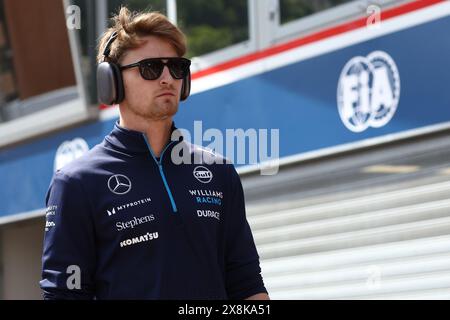 Monaco, Monaco. Mai 2024. Logan Sargeant von Williams Racing sieht sich beim Formel 1 Grand Prix von Monaco am 26. Mai 2024 auf dem Circuit de Monaco in Monte-Carlo, Monaco, an. Quelle: Marco Canoniero/Alamy Live News Stockfoto