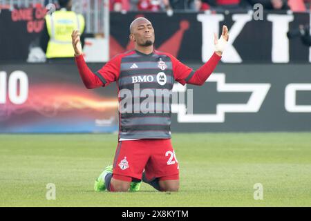 Toronto, Ontario, Kanada. Mai 2024. Deybi Flores #20 betete vor dem Start des MLS-Spiels zwischen Toronto FC und FC Cincinnati im BMO Field in Toronto. Das Spiel endete 4-3 NUR für den FC Cincinnati (Credit Image: © Angel Marchini/ZUMA Press Wire). Nicht für kommerzielle ZWECKE! Stockfoto