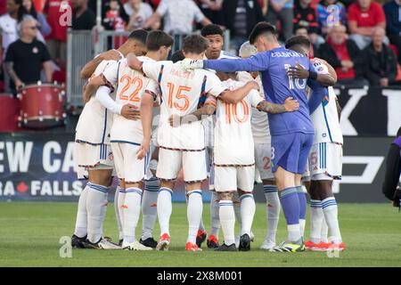 Toronto, Ontario, Kanada. Mai 2024. Die Spieler des FC Cincinnati treffen sich vor dem MLS-Spiel zwischen Toronto FC und FC Cincinnati im BMO Field in Toronto. Das Spiel endete 4-3 NUR für den FC Cincinnati (Credit Image: © Angel Marchini/ZUMA Press Wire). Nicht für kommerzielle ZWECKE! Stockfoto