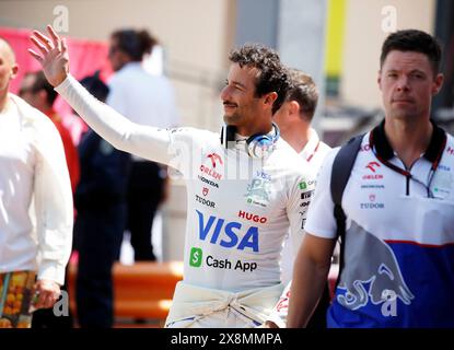 Monaco, Frankreich. Mai 2024. © PHOTOPQR/NICE MATIN/Dylan Meiffret ; Monaco ; 26/05/2024 ; Ambiente Menschen dans la Pitlane Stände, avant la Course de Formule 1 du 81e Grand prix de Monaco. ICI: Daniel Ricciardo Monaco GP Mai 2024 Credit: MAXPPP/Alamy Live News Stockfoto