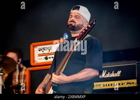 Warrington, Cheshire, Großbritannien. Mai 2024. Das Warrington Music Festival 2024, das auf dem alten Markt am Golden Square stattfand, beherbergte viele lokale Bands, darunter The Bemonts Credit: John Hopkins/Alamy Live News Stockfoto