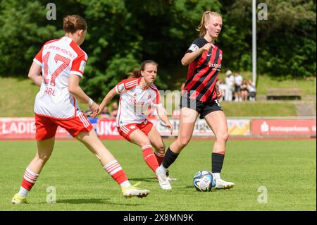 Aschheim, Deutschland. Mai 2024. Aschheim, Deutschland, 26. Mai 2024: Emilia Grund (14 Eintracht Frankfurt II) während der 2. Frauen-Bundesliga-Spiel zwischen dem FC Bayern München II und Eintracht Frankfurt II im Sportpark Aschheim. (Sven Beyrich/SPP) Credit: SPP Sport Press Photo. /Alamy Live News Stockfoto