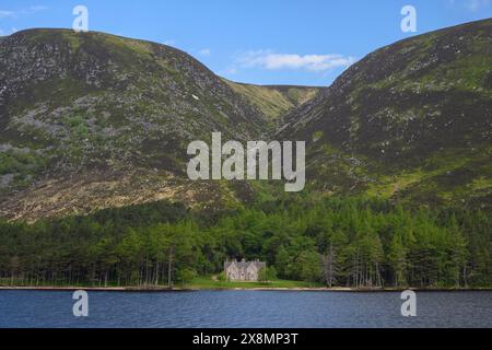 Glas-allt Shield Jagdhütte, Loch Muick, Balmoral Estate, Deeside, Aberdeenshire, Schottland, Großbritannien. Stockfoto