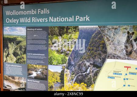 Wollombi Falls Waterfall, zweithöchster Wasserfall in Australien, Oxley Rivers National Park Informationsschild und Besucherkarte, NSW, Australien Stockfoto