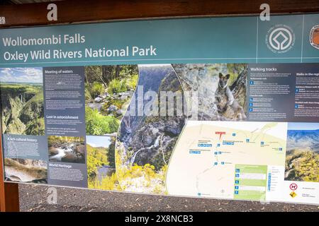 Wollombi Falls Waterfall, zweithöchster Wasserfall in Australien, Oxley Rivers National Park Informationsschild und Besucherkarte, NSW, Australien Stockfoto