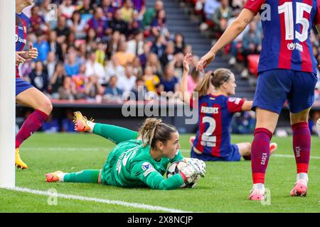 Bilbao, Spanien. Mai 2024. BILBAO, SPANIEN - 25. MAI: Torhüterin Catalina Coll aus Barcelona spart beim UEFA Women's Champions League Finale zwischen dem FC Barcelona und Olympique Lyonnais im San Mames Stadium am 25. Mai 2024 in Bilbao, Spanien. (Foto von Leiting Gao/Orange Pictures) Credit: Orange Pics BV/Alamy Live News Stockfoto