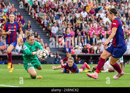 Bilbao, Spanien. Mai 2024. BILBAO, SPANIEN - 25. MAI: Torhüterin Catalina Coll aus Barcelona spart beim UEFA Women's Champions League Finale zwischen dem FC Barcelona und Olympique Lyonnais im San Mames Stadium am 25. Mai 2024 in Bilbao, Spanien. (Foto von Leiting Gao/Orange Pictures) Credit: Orange Pics BV/Alamy Live News Stockfoto