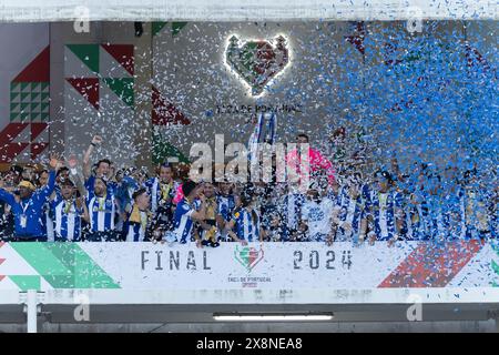 Lissabon, Portugal. Mai 2024. Mai 2024. Lissabon, Portugal. Porto-Spieler feiern nach dem Sieg des portugiesischen Pokals, Porto gegen Sporting Credit: Alexandre de Sousa/Alamy Live News Stockfoto