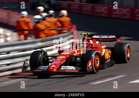 Monaco, Monaco. Mai 2024. Rennstrecke von Monaco #55 Carlos Sainz (esp) Scuderia Ferrari (ita) Ferrari SF-243, während des Formel-1-Grand Prix 2024 von Monaco, 8. Runde der Formel-1-Weltmeisterschaft 2024 vom 20. Bis 23. Mai 2024 auf dem Monaco Circuit. (Philippe Nanchino/SPP) Credit: SPP Sport Press Photo. /Alamy Live News Stockfoto