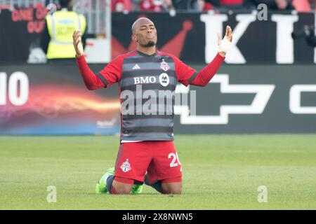 Toronto, Kanada. Mai 2024. Deybi Flores aus Toronto betet vor dem Start des MLS-Spiels zwischen Toronto FC und FC Cincinnati im BMO Field. Endpunktzahl: Toronto 3:4 Cincinnati. (Foto von Angel Marchini/SOPA Images/SIPA USA) Credit: SIPA USA/Alamy Live News Stockfoto