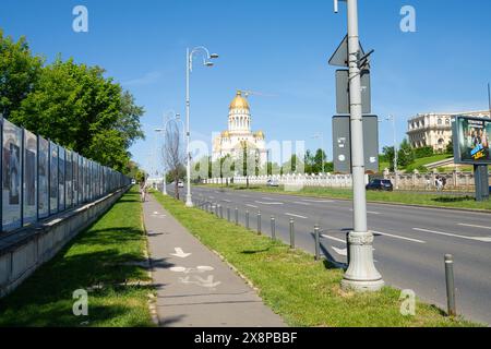 Bukarest, Rumänien. Mai 2024. Blick auf die Volkskathedrale im Stadtzentrum Stockfoto