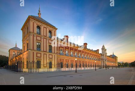 Palacio de San Telmo in Sevilla, barockes Gebäude aus dem 17. Jahrhundert, heutiger Sitz der Junta de Andalucía, Spanien Stockfoto