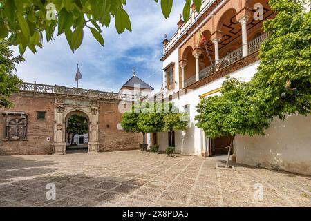 Foto des Eingangs zur Casa de Pilatos im historischen Zentrum von Sevilla, Andalusien, Spanien Stockfoto