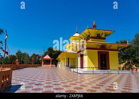 Mahendranagar, Nepal - 2. Februar 2024: Vishnu Dham Saket Dham Hindu Tempel in Kanchanpur, Mahendranagar, Nepal Stockfoto