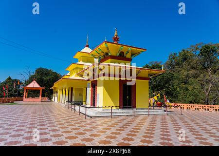 Mahendranagar, Nepal - 2. Februar 2024: Vishnu Dham Saket Dham Hindu Tempel in Kanchanpur, Mahendranagar, Nepal Stockfoto