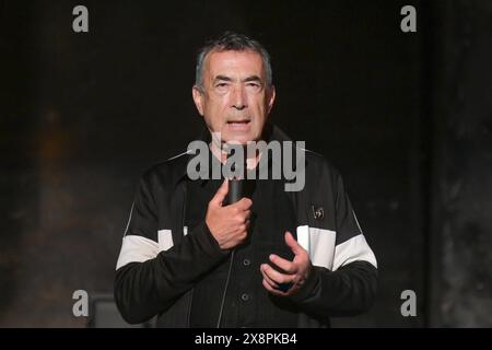 Verleihung des Hubert von Goisern Kulturpreises 2024, im Lehar Theater in Bad Ischl, am 25.05.2024. Das Bild zeigt den Preisgeberm, Musiker und Moderator der Veranstaltung Hubert von Goisern Hubert Achleitner 2024 - Verleihung des Hubert von Goisern Kulturpreises 2024, im Lehar Theater in Bad Ischl, am 25.05.2024. *** Verleihung des Hubert von Goisern Kulturpreises 2024 am Lehar Theater Bad Ischl am 25 05 2024 das Bild zeigt den Preisträger, Musiker und Moderator der Veranstaltung Hubert von Goisern Hubert Achleitner 2024 Verleihung des Hubert von Goisern Kulturpreises Stockfoto