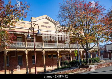 Das Heritage Hotel Dorrigo, Motelzimmer und Gastronomiebetrieb, Architektur und Kulturerbe der 1920er Jahre, Dorrigo Stadtzentrum, NSW, Australien Stockfoto