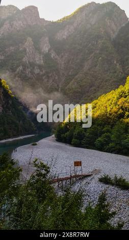 Flusstal Shala Albanien Stockfoto