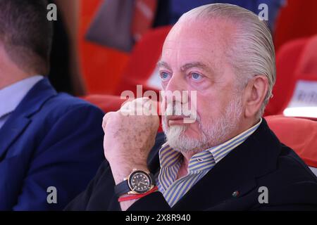 Trentola Ducenta, Italien, 27. Mai 2024. Der Präsident der neapolitanischen Fußballmannschaft, Aurelio de Laurentiis, während der Konferenz "ist Italien ein rassistisches Land?". Quelle: Marco Cantile/Alamy Live News Stockfoto