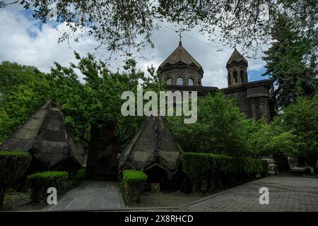 Gyumri, Armenien - 25. Mai 2024: Kathedrale der Heiligen Mutter Gottes, auch bekannt als die Muttergottes von sieben Wunden in Gyumri, Armenien. Stockfoto