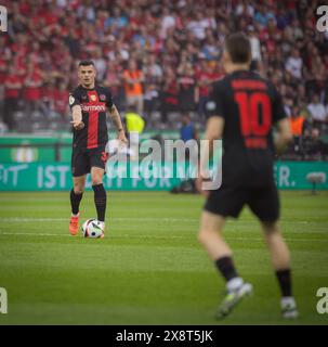 Berlin, Deutschland. Mai 2024. Granit Xhaka (Leverkusen) Florian Wirtz (Leverkusen) 1. FC Kaiserslautern - Bayer Leverkusen 25.05.2024 Copyright ( Stockfoto