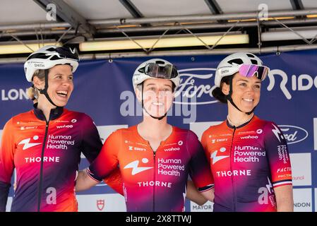 2024 RideLondon Classique Women's WorldTour Radrennen Stage 2 in Maldon. Menschliche Gesundheit. Romy Kasper, Alice Wood, Audrey Cordon-Ragot Stockfoto