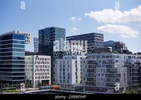 Oslo, Norwegen. Das Barcode-Projekt. Eine Reihe neuer Mehrzweck-Hochhäuser auf dem ehemaligen Dock und Industriegebiet im Zentrum von Oslo. Stockfoto