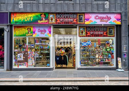 Schottischer Souvenirladen, Queen Street, Glasgow, Schottland, Großbritannien, Europa Stockfoto