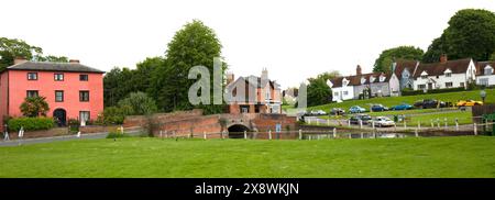 Ententeich Und Bridge Finchingfield Essex Stockfoto