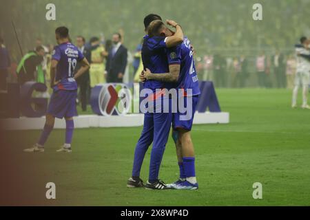 Mexiko-Stadt, Ciudad de Mexico, Mexiko. Mai 2024. Carlos Rotondi #29 von Cruz Azul reagiert, nachdem er das mexikanische Clausura-Turnier im zweiten Legspiel der Liga MX zwischen Club America und Cruz Azul verlor. Amerika besiegt Cruz Azul mit 1:0 und 2-1 Punkten und wird zum Champion des Final Torneo de Clausura gekürt. (Kreditbild: © Ismael Rosas/OKULARIS via ZUMA Press Wire) NUR REDAKTIONELLE VERWENDUNG! Nicht für kommerzielle ZWECKE! Stockfoto