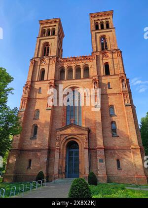 Die Thomaskirche, evangelische Kirche im Berliner Stadtteil Kreuzberg. Erbaut zwischen 1865 und 1869 Stockfoto