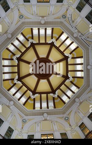 Tokios Hauptbahnhof - das alte Marunouchi-Gebäude. Tokio, Japan. Stockfoto