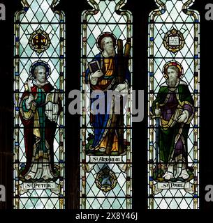 St. Peter, Andrew und Paul Buntglas, All Hallows Church, Wellingborough, Northamptonshire, England, UK Stockfoto