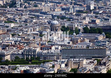 Luftaufnahme der Notre-Dame du Val-de-Grâce in Paris, Frankreich. Stockfoto